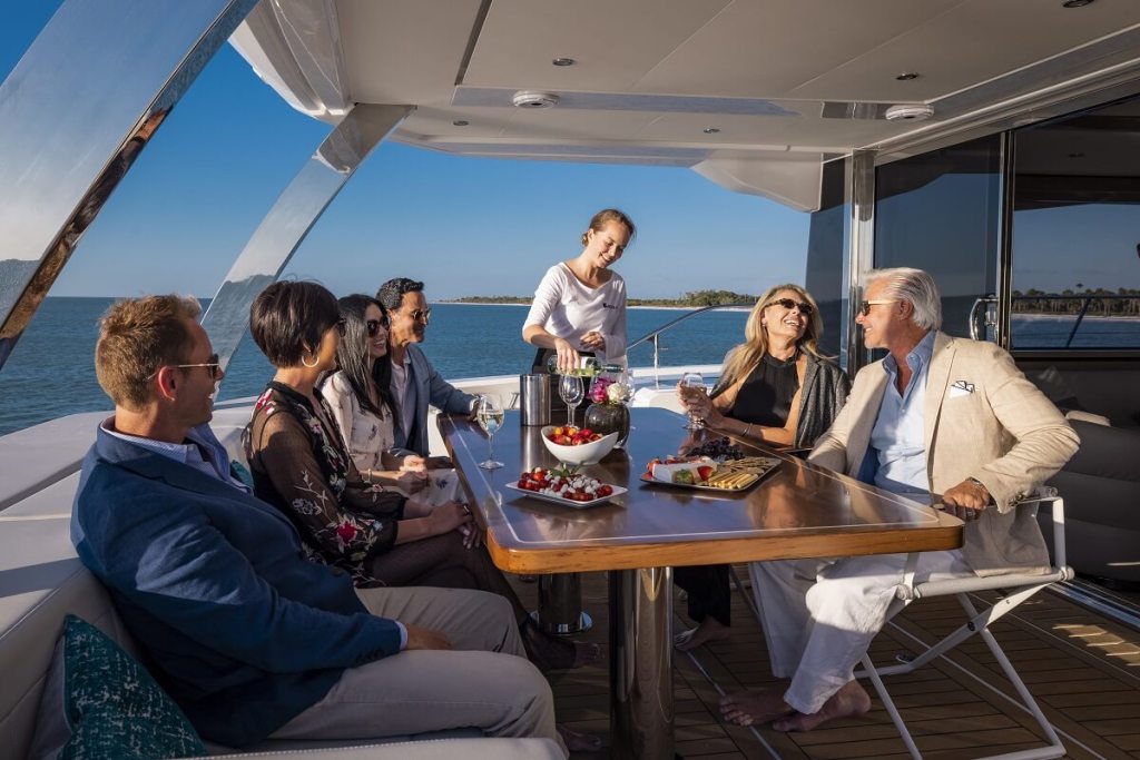 Lex Raas, MarineMax, Aquila, Power, Catamarans, Powercats, 54, 50, Hydroglide Foil, Leopard, The Moorings