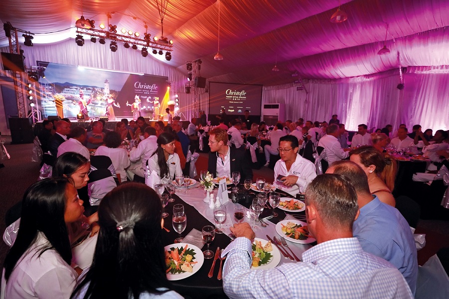 Yacht Style, Awards, 2021, www.YachtStyle.co, Asia, superyachts, motor, yachts, power, catamarans, sailing, builders, dealers, new brands, brokerages, marinas, yacht clubs, marinas, regattas, charter, waterfront property, sustainability, leader, lifetime achievement
