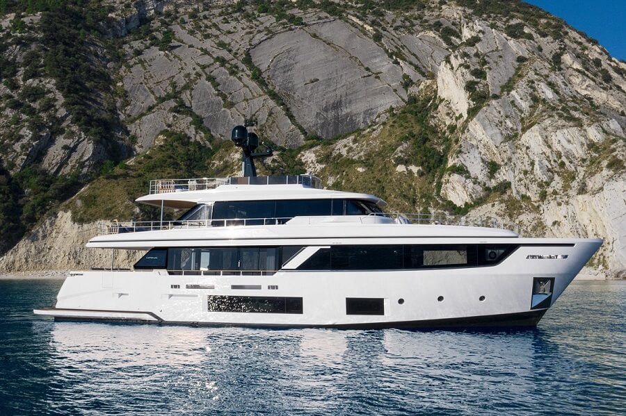 Hong Seh Marine, Custom Line, Navetta 30, Ferretti Yachts, Lagoon, Sunseeker, Riva, Pershing, Boston Whaler, sales, 2021, 32, nine, third quarter
