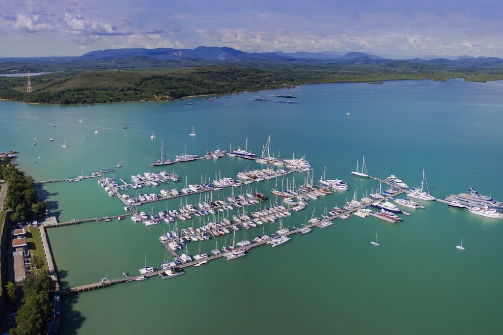 Phuket Open Boat, Yacht Haven Marina, Northrop & Johnson Asia, Asia Global Yachting, Asia Marine, Asia Yacht Agency, Boat in the Bay, Boat Lagoon Yachting, Derani Yachts, Lee Marine, Northrop & Johnson, Next Yachting, Simpson Yacht Charter, Xanadu of London, Sunreef, catamaran, motor yacht, In The Wind, Nuova Jolly, Prince 38 Sport, Tiger Lily, Princess 75, Sanook, Maha Bhetra, Atari VI, Defever 49, Sea Princess, Princess S65, Kati, Lagoon 52, Blue Moon, Princess 78