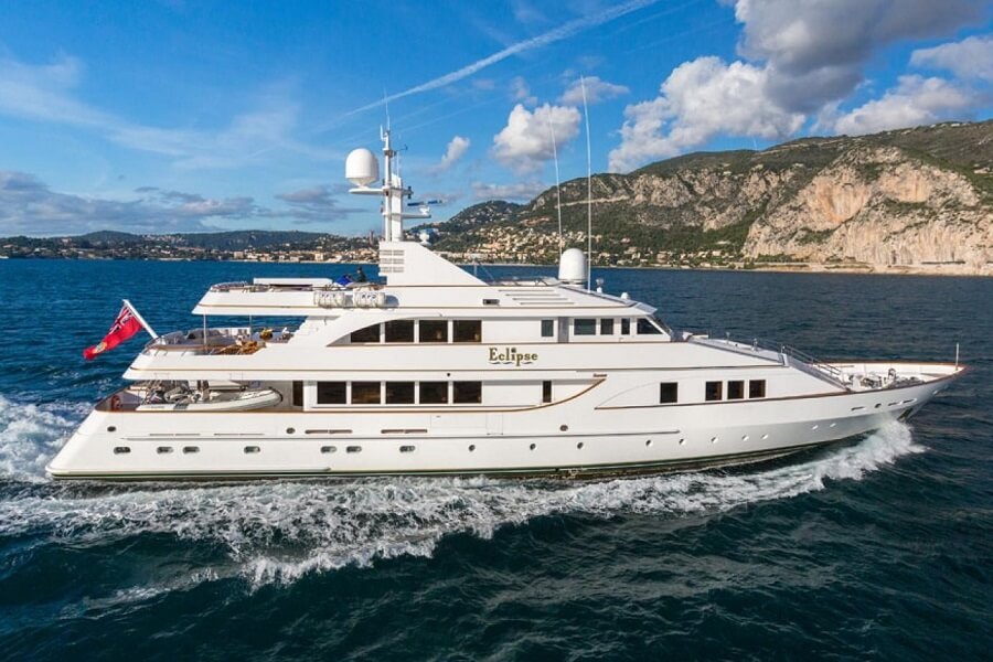 Camper & Nicholsons, Eclipse, Feadship, Carmen Lau, Terence Disdale, Alex Lees-Buckley, DeVries, De Voogt, sold, sale, sell, Hong Kong, Asia, 2022, fifth