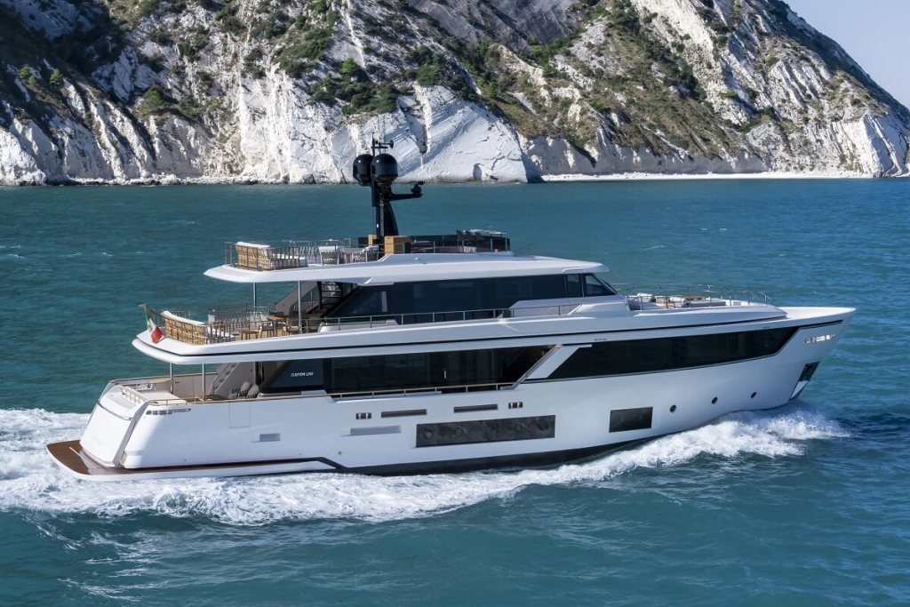 Hong Seh Marine, yacht, boat, dealer, Singapore, ONE°15 Marina, Sentosa Cove, Ferretti Yachts, Riva, Pershing, Custom Line, Boston Whaler, Schaefer Yachts