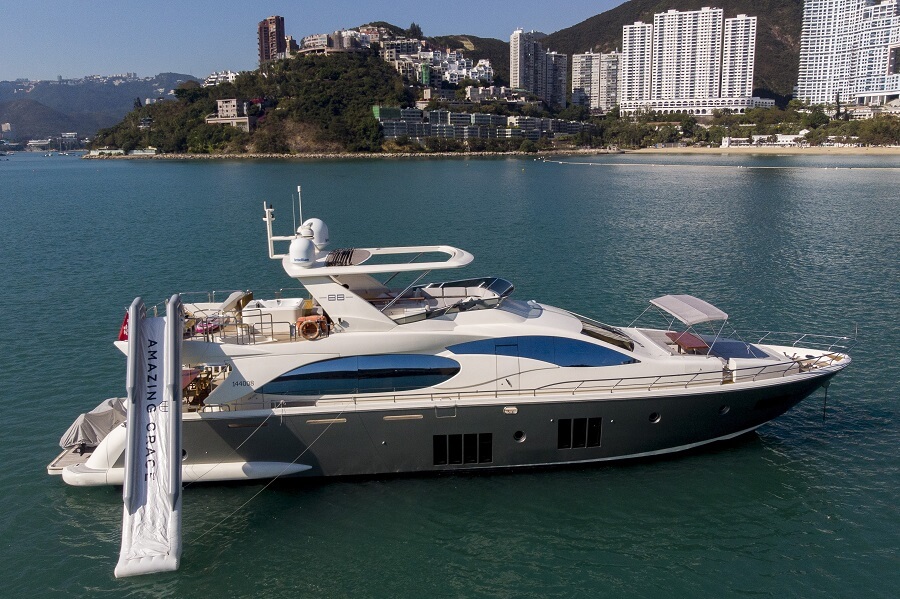 Asiamarine, charter, Laura Verbrugge, Hong Kong, Azimut, 88, Absolute, Navetta 58, Greenline 58