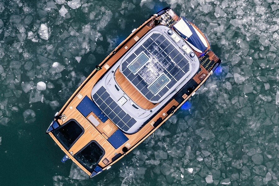 Sunreef, Yachts, Eco, 80, Dubai, International, Boat, Show, Dubai Harbour, March, solar, electric, solar power, solar panels, mast, superstructure, flybridge, composite-integrated photovoltaic system, hydrogeneration