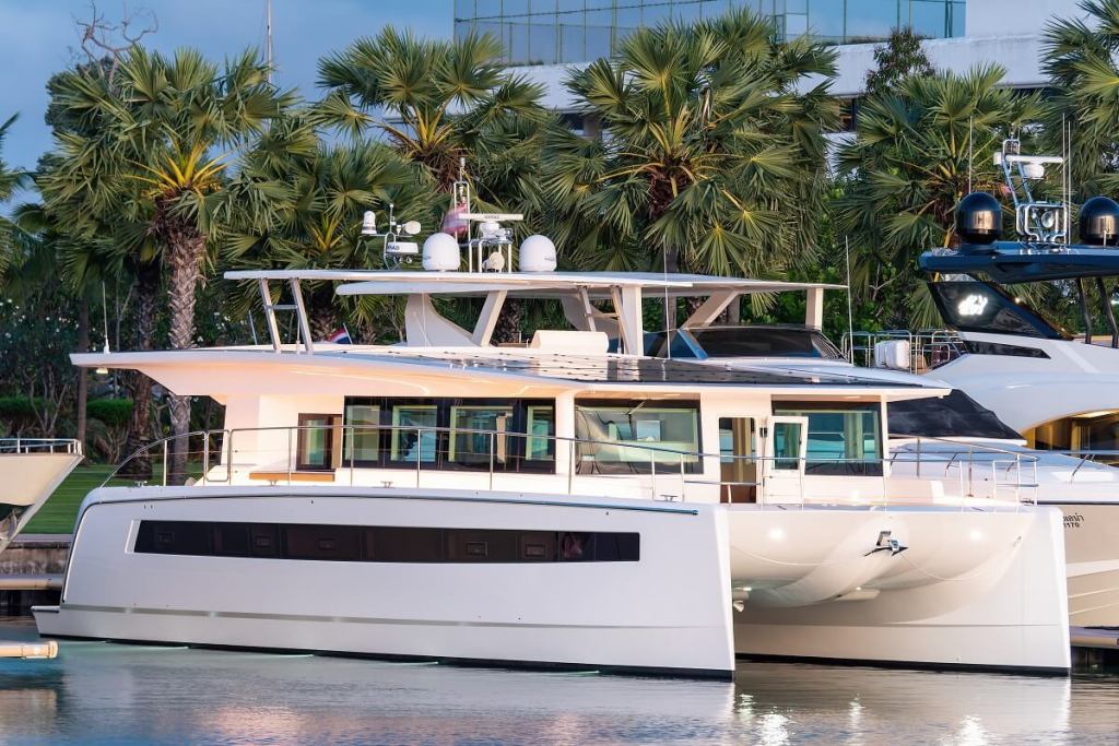 Silent-Yachts, Silent 60, Front Exit, Front Master, forward, cabin, suite, owner’s, foredeck, door, saloon, PMG Shipyard, Thailand, Rayong, Turkey, Italy, Austria, solar, electric, catamaran