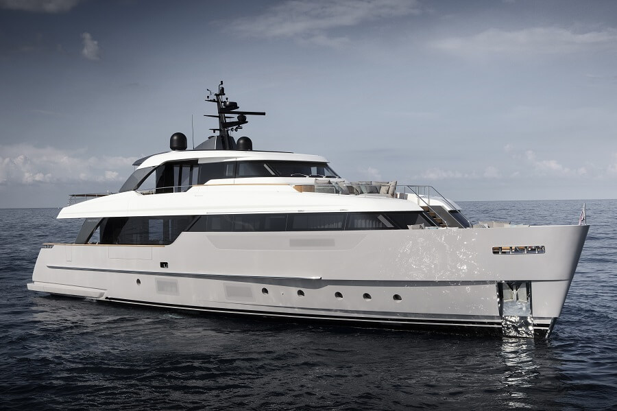 Sanlorenzo, Italian, yacht, builder, SX, SD, SL, SX88, SD96, SL86, semi-displacement, crossover, planing, Palm Beach International Boat Show, West Palm Beach, Florida, superyacht, display, America, Bluegame, BGX70