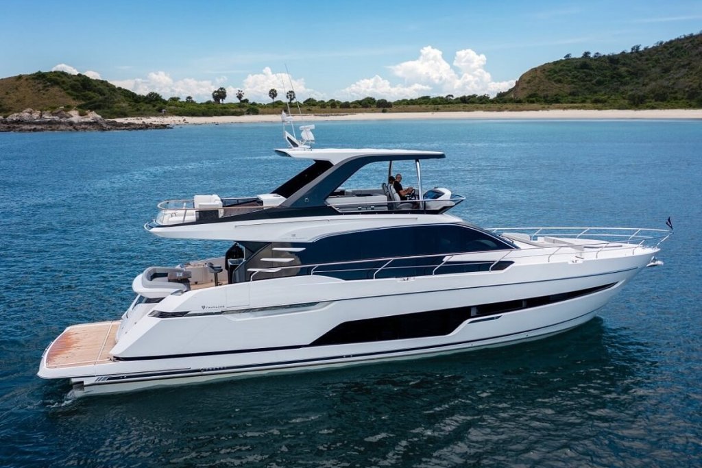 Fairline, Squadron 68, Thailand, Simpson Marine, delivery, handover, Pattaya, TYS, Gulf of Thailand, Ocean Marina Yacht Club, hard top, sunroof, Williams, SportJet, 345, owner