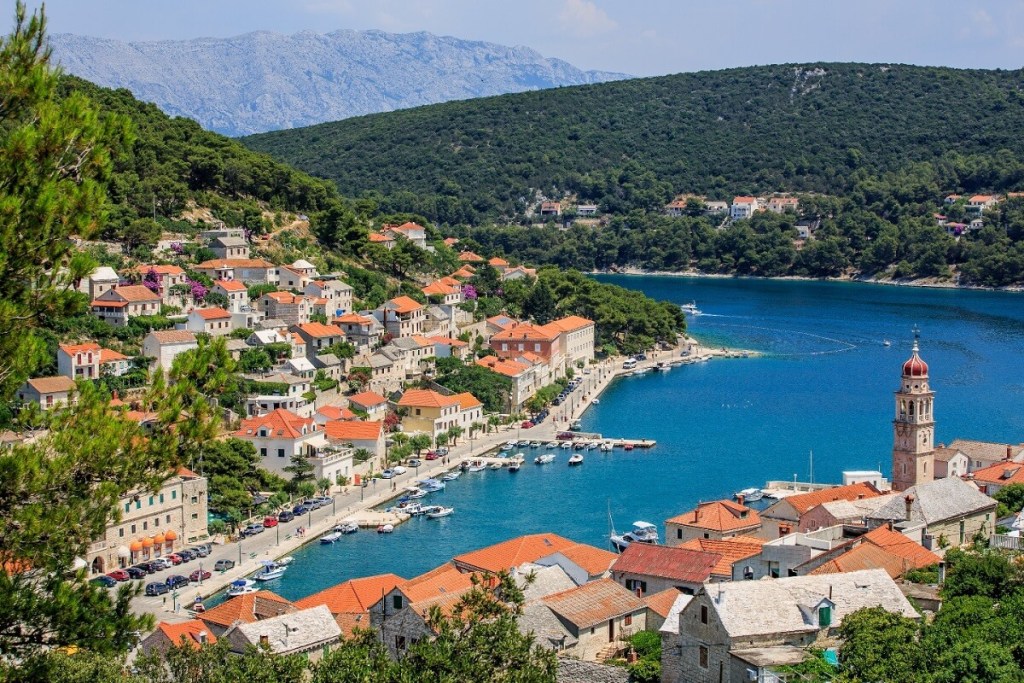 Croatia, Charter, superyacht, Freedom, Goolets, Split, Brac, Hvar, Vis, Korcula, Dubrovnik, Mamma Mia, Pierce Brosnan, Zlatni Rat, Golden Horn, Golden Cape, Ivan Ramljak, Dalmatia
