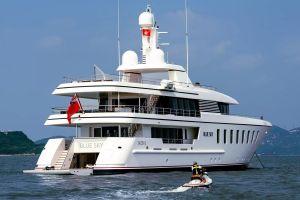 Feadship, Blue Sky, sale, Camper & Nicholsons, Central Agency, Hong Kong, Gold Coast, China, mainland, Chinese, owner, 2013, karaoke, mahjong, De Voogt Naval Architects, Sinot Yacht Architecture & Design, Helix, Carmen Lau, Bannenberg & Rowell Design, helicopter deck, helipad