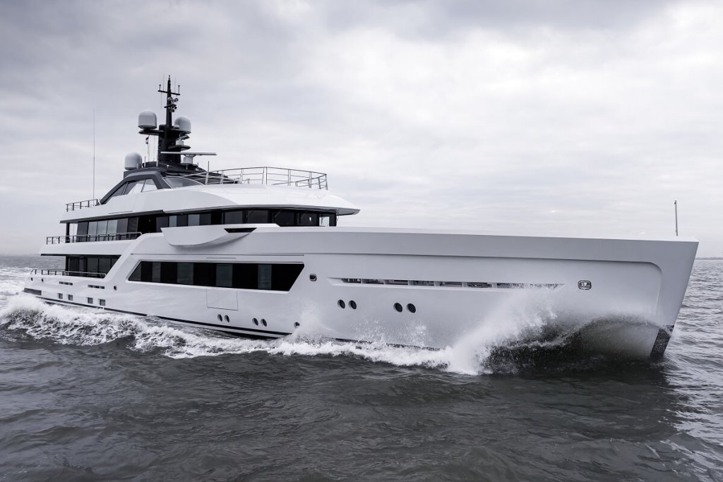 Amels, 60, Damen Yachting, Entourage, Project Witchcraft, Burdifilek, Espen Øino, Arie Midavaine, Project Manager