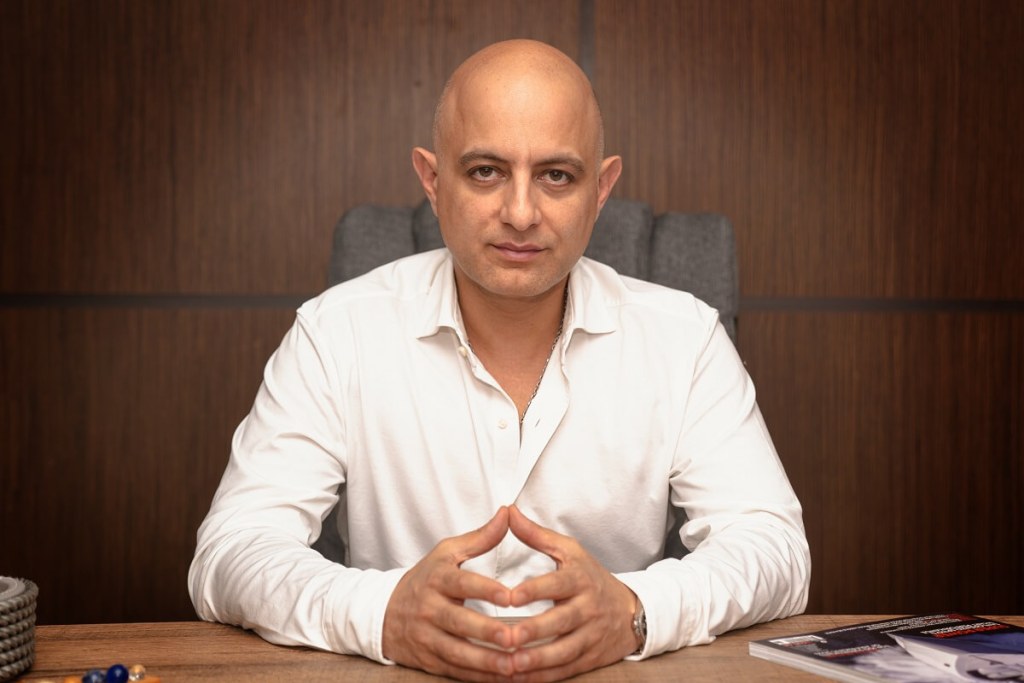 Camper & Nicholsons, Middle East, Behzad Saberi
