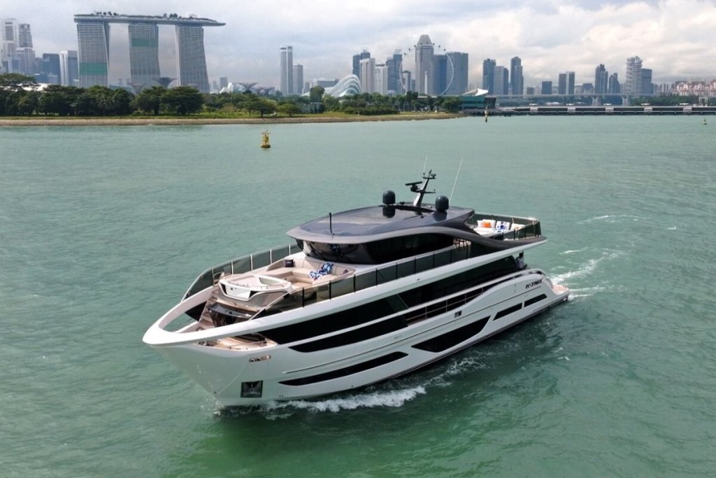 Princess X95, Singapore, Marina Bay Sands, Lazarus Island, Boat Lagoon Yachting, Y95, super flybridge, superfly, Jeanneau, Sacs, Burgess