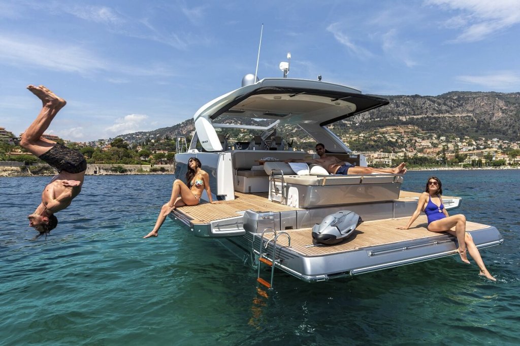 Luxury, Day Boat, Jeanneau, Sunseeker, Galeon, Fairline, Sunreef, Swan, Azimut, Wally, Mediterranean, Florida, Asia, Hong Kong, Singapore, 375 GTO, 325 GTO, F//Line 33, Cap Camarat, Verve 47, Verve 42, DB yachts, DB/43, DB/37, Vincent Piel, Paul Blanc, Sean Robertson, Della Pearce