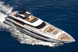 Custom Line, 140’, Ferretti Group, Francesco Paszkowski, Margherita Casprini, Stefano De Vivo