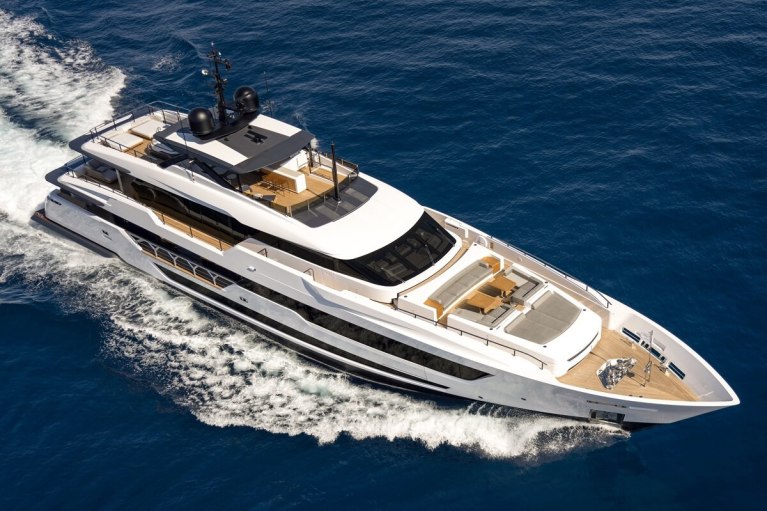 Custom Line, 140’, Ferretti Group, Francesco Paszkowski, Margherita Casprini, Stefano De Vivo