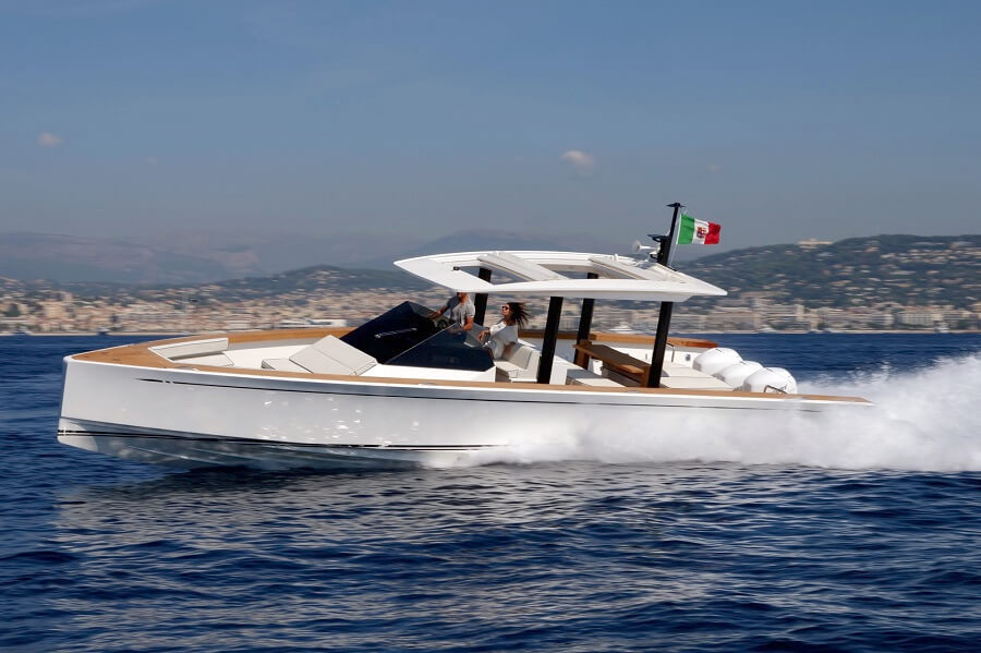 Luxury, Day Boat, Jeanneau, Sunseeker, Galeon, Fairline, Sunreef, Swan, Azimut, Wally, Mediterranean, Florida, Asia, Hong Kong, Singapore, 375 GTO, 325 GTO, F//Line 33, Cap Camarat, Verve 47, Verve 42, DB yachts, DB/43, DB/37, Vincent Piel, Paul Blanc, Sean Robertson, Della Pearce