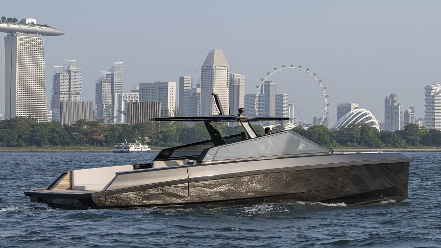 Luxury, Day Boat, Jeanneau, Sunseeker, Galeon, Fairline, Sunreef, Swan, Azimut, Wally, Mediterranean, Florida, Asia, Hong Kong, Singapore, 375 GTO, 325 GTO, F//Line 33, Cap Camarat, Verve 47, Verve 42, DB yachts, DB/43, DB/37, Vincent Piel, Paul Blanc, Sean Robertson, Della Pearce