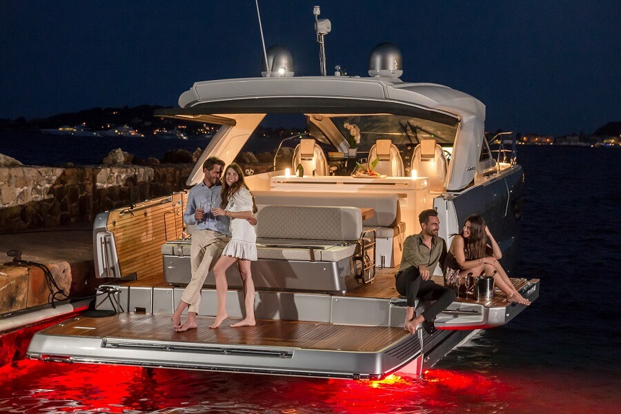 Luxury, Day Boat, Jeanneau, Sunseeker, Galeon, Fairline, Sunreef, Swan, Azimut, Wally, Mediterranean, Florida, Asia, Hong Kong, Singapore, 375 GTO, 325 GTO, F//Line 33, Cap Camarat, Verve 47, Verve 42, DB yachts, DB/43, DB/37, Vincent Piel, Paul Blanc, Sean Robertson, Della Pearce