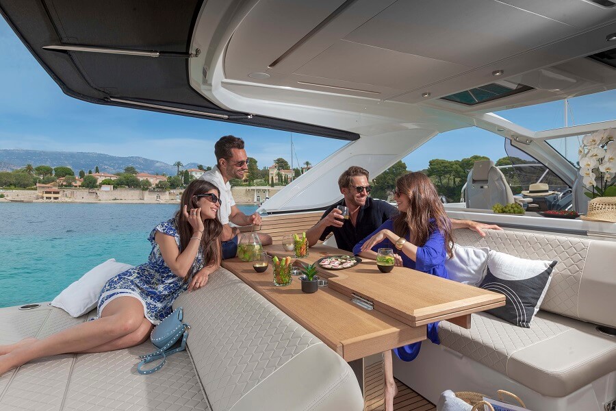 Luxury, Day Boat, Jeanneau, Sunseeker, Galeon, Fairline, Sunreef, Swan, Azimut, Wally, Mediterranean, Florida, Asia, Hong Kong, Singapore, 375 GTO, 325 GTO, F//Line 33, Cap Camarat, Verve 47, Verve 42, DB yachts, DB/43, DB/37, Vincent Piel, Paul Blanc, Sean Robertson, Della Pearce