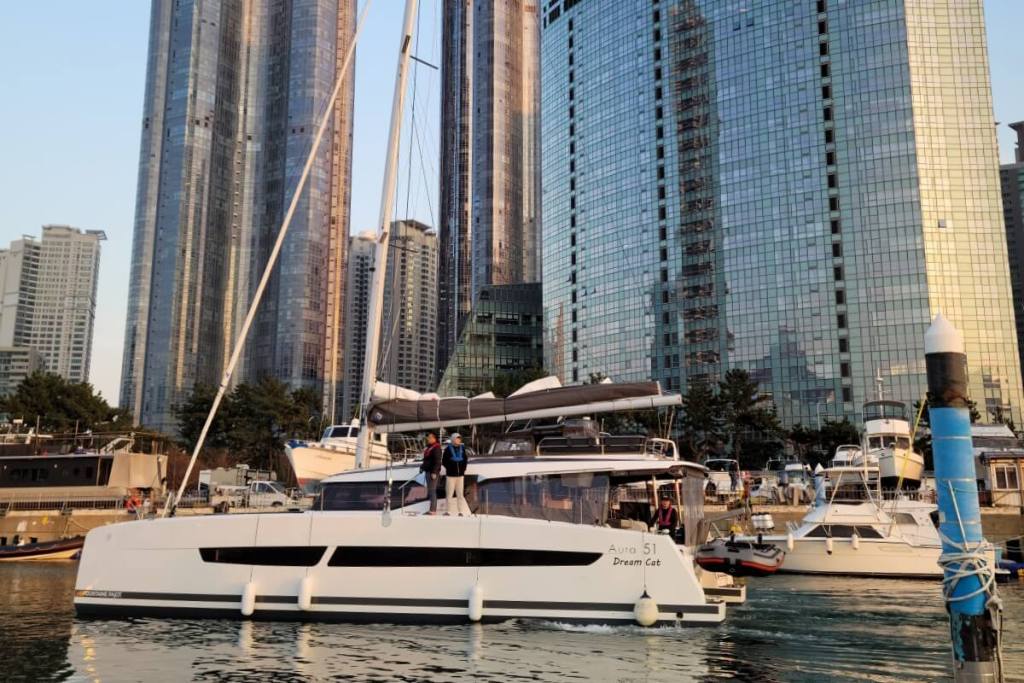 Korea, Fountaine Pajot, Aura 51, sailing, catamaran, Cannes Yachting Festival, Smart Electric