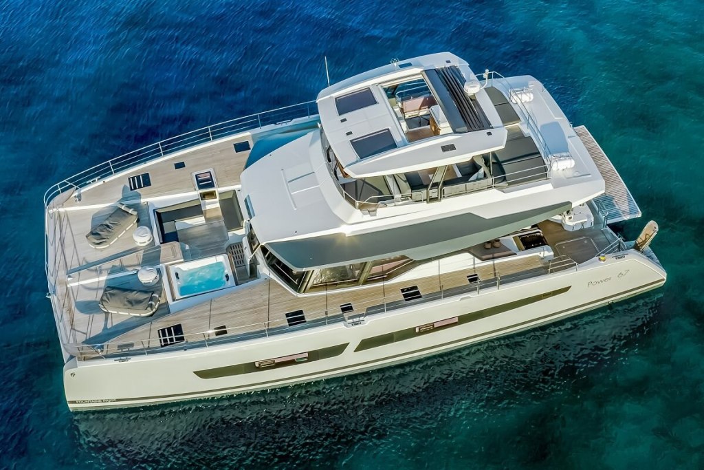 Prestige, M8, M48, premiere, showcase, Monfalcone, Trieste, Groupe Beneteau Italia, Les Herbiers, France, Italy, Monfalcone, Trieste, Erwin Bamps, Garroni Design, Camillo Garroni, F-Line, S-Line, X-Line, M-Line, Cannes Yachting Festival