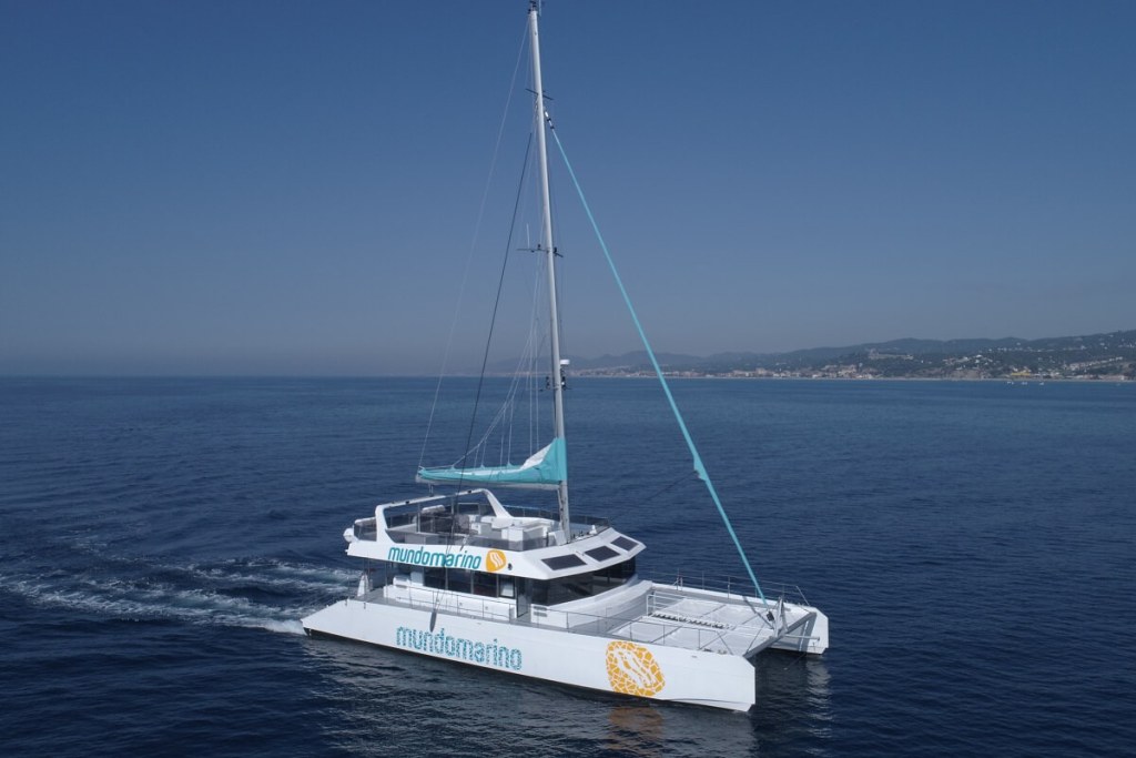 Mundo Marino, Eco, Torqeedo, Deep Blue Hybrid, Costa del Sol, Malaga, Costa del Sol, Alcazaba of Malaga, Gibralfaro Castle, David de Haro, catamaran, sailing