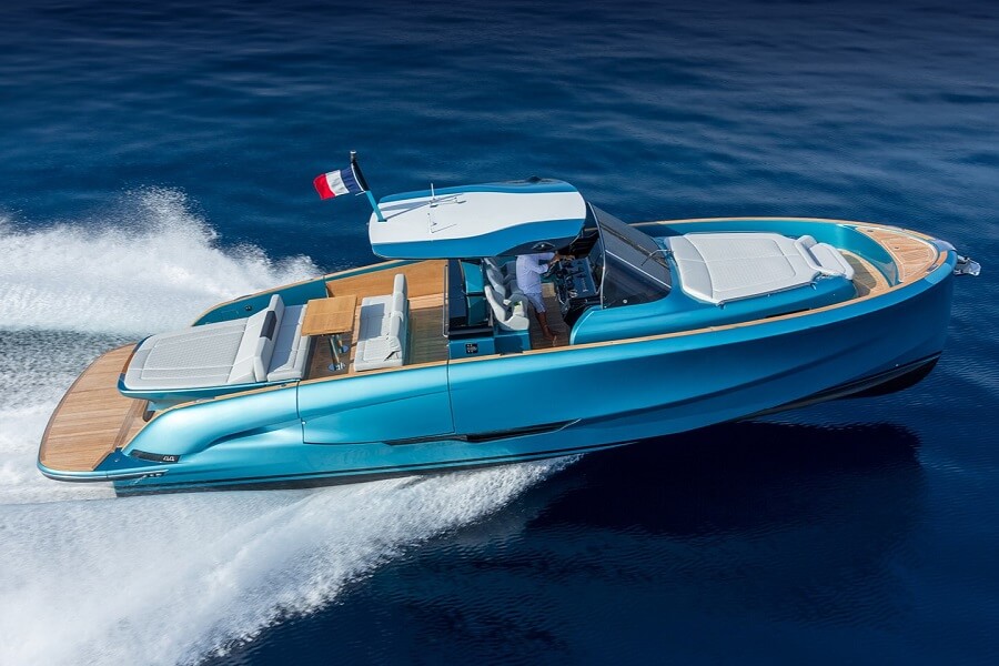 Day boats, Solaris, Fiart, Evo, Key Largo, Wajer, Tesoro, Sacs, Rebel, Lomac, Pirelli, Nimbus, Axopar, Saxdor