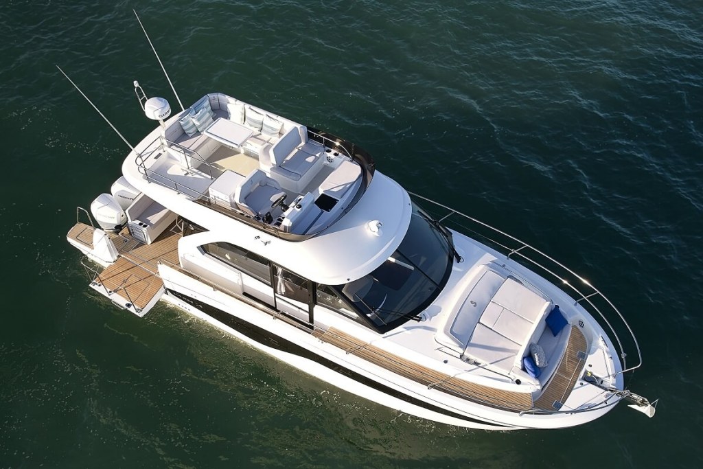 Beneteau, Antares, weekender, Cannes Yachting Festival, Fort Lauderdale International Boat Show, Alexis Chas