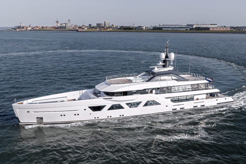 Amels 60, Khalidah, Espen Øino, Winch Design, Rob Luijendijk, Nick Flashman, Deeside Maritime, Joppe Osté, Damen Yachting