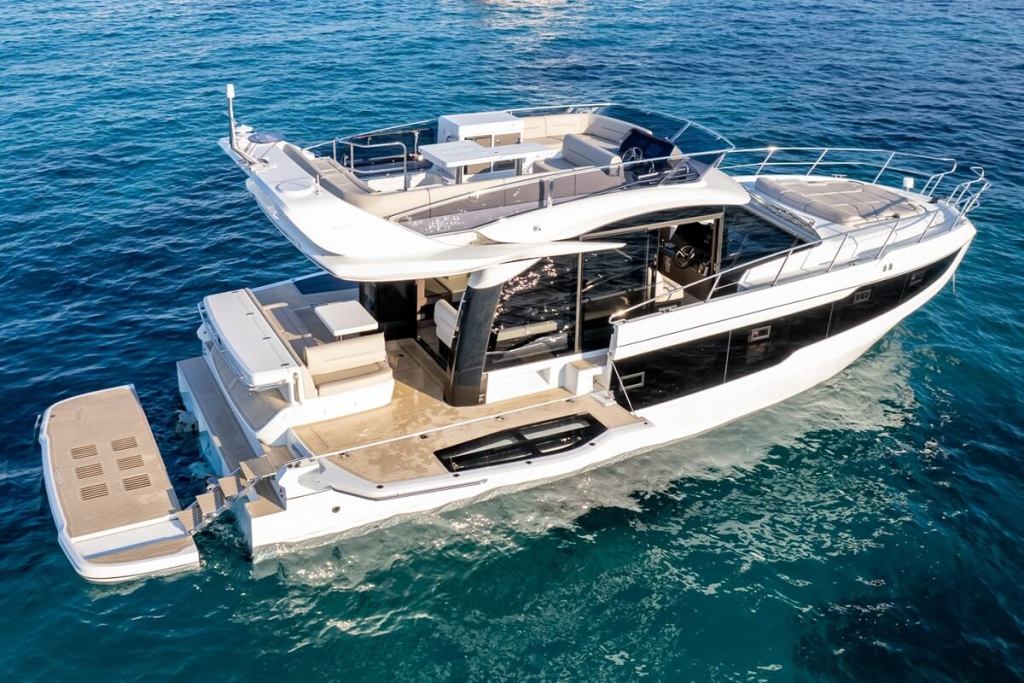Galeon, 440 Fly, Tony Castro Yacht Design, Gdansk, Miami International Boat Show, MarineMax, Cannes Yachting Festival, Fort Lauderdale International Boat Show, 450 HTC, Asiamarine, Hong Kong, Singapore, Thailand