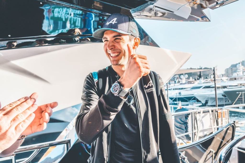 Meros, Yachtsharing, co-owner, co-ownership, Sunseeker, Europe, F1, star, Esteban Ocon, Alpine, driver, Signature, 95 Yacht, 86 Yacht, Mediterranean, Flexshare, Quarter, Boot Dusseldorf, Georg Oehme, Sunseeker London Group, Germany, Spain, Malta, UK, Formula 1, Monaco, Grand Prix, UAE, NetJets, Thirdhome, HVO-100, Repsol, MTU, Rolls-Royce