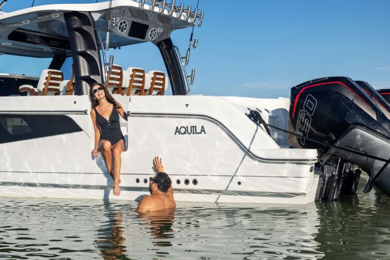 Aquila, 47 Molokai, 28 Molokai, Chris Peart, Peart Yacht Design, Florida, Mercury Racing