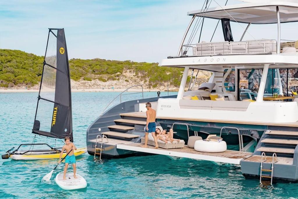 Lagoon, Asiamarine, Simpson Marine, Asia, Hong Kong, Thailand, Singapore, Groupe Beneteau, 40th anniversary, Galeon, Nimbus, Axopar, Thomas Gailly, Richard Allen