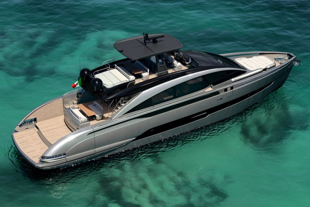 Pershing, GTX80, GTX116, Sport Utility Yacht, Ferretti Group, Vallicelli Design, Ferretti Group, Product Strategy Committee, Piero Ferrari, Engineering Department
