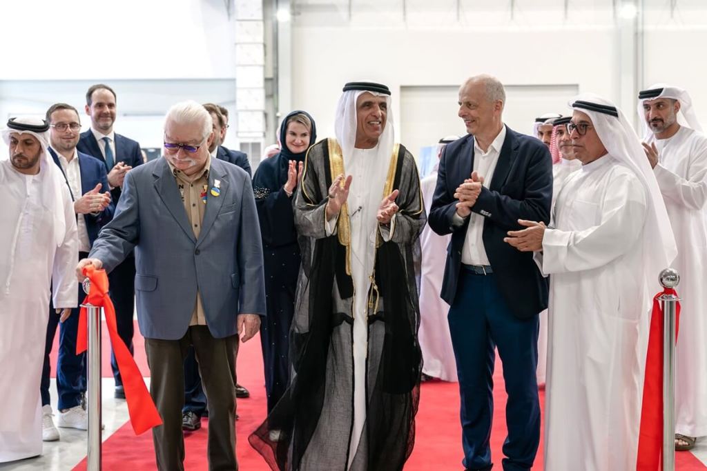 Sunreef, Yachts, Ras Al Khaimah, shipyard, open, Ultima 55, Sheikh Saud bin Saqr Al Qasimi, UAE, Supreme Council Member, Ruler of Ras Al Khaimah, Lech Walesa, Polish President, Nobel Peace Prize, laureate, Poland, Ambassador of Poland, Dr Jakub Slawek, Francis Lapp, Dubai International Boat Show, 80 Sunreef Power Eco, Athena Too, Sunreef 80 Eco, sailing catamaran, Marie-Joseph, Gdansk