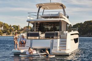 Asia Yachting, Hong Kong, Prestige, M48, Asia-Pacific, Groupe Beneteau, Jordi Esteve, Vinci Cheung, Brian Leung, Cannes Yachting Festival, M-Line, X-Line, F-Line, S-Line, Sanctuary Cove International Boat Show, Australia, Sydney International Boat Show, Prestige Exclusive Days, Japan