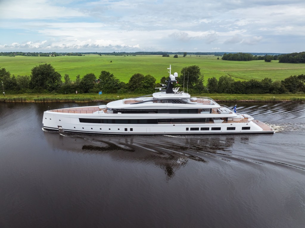 Lürssen’s new tri-deck superyacht Lürssen’s latest superyacht Haven Haven superyacht sets sail from Lürssen shipyard Lürssen delivers new 82m superyacht Lürssen delivers Haven superyacht to new owners