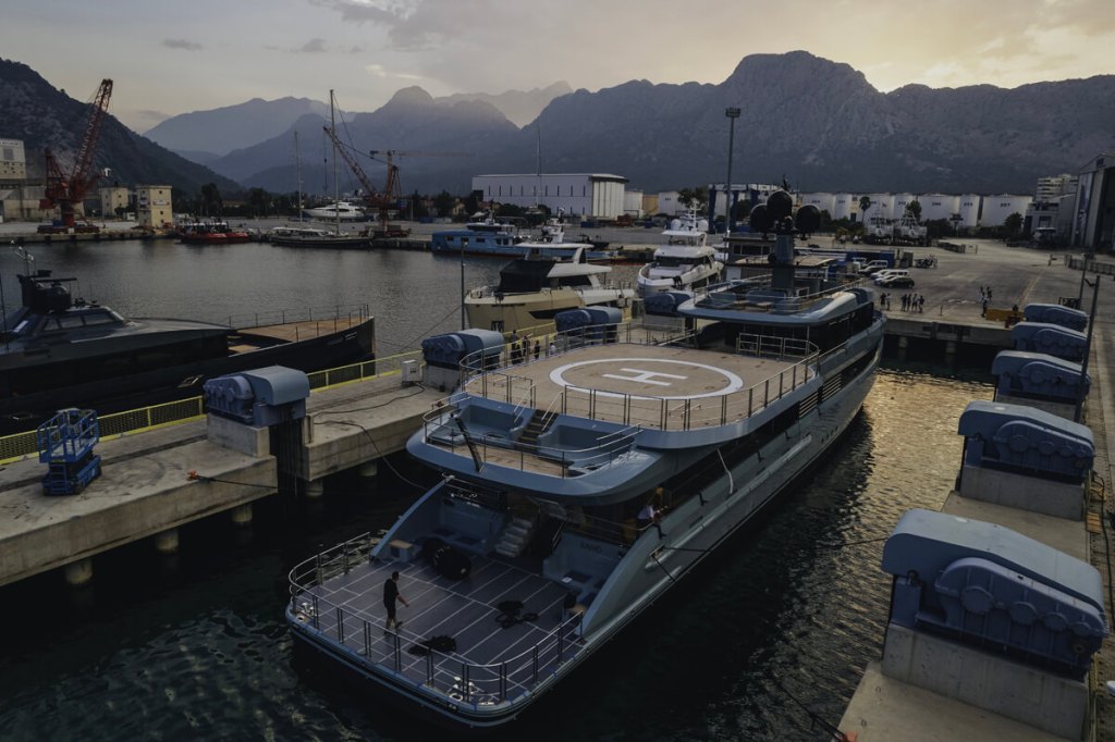 Alia Sea Club 53 goes from dream to reality in 2 years Turkish builder Alia Yachts launches 53m Sea Club Alia Sea Club 53 launches in Turkey Alia builds ultimate toy and tenders superyacht in Turkey Alia Yachts turns owner’s dream into reality in 2 years Alia Yachts builds sophisticated platform for watersports fun and luxury Sea Club 53 is crowning achievement for Turkish builder Alia Yachts Alia Yachts combines watersports and luxury in 53m beast
