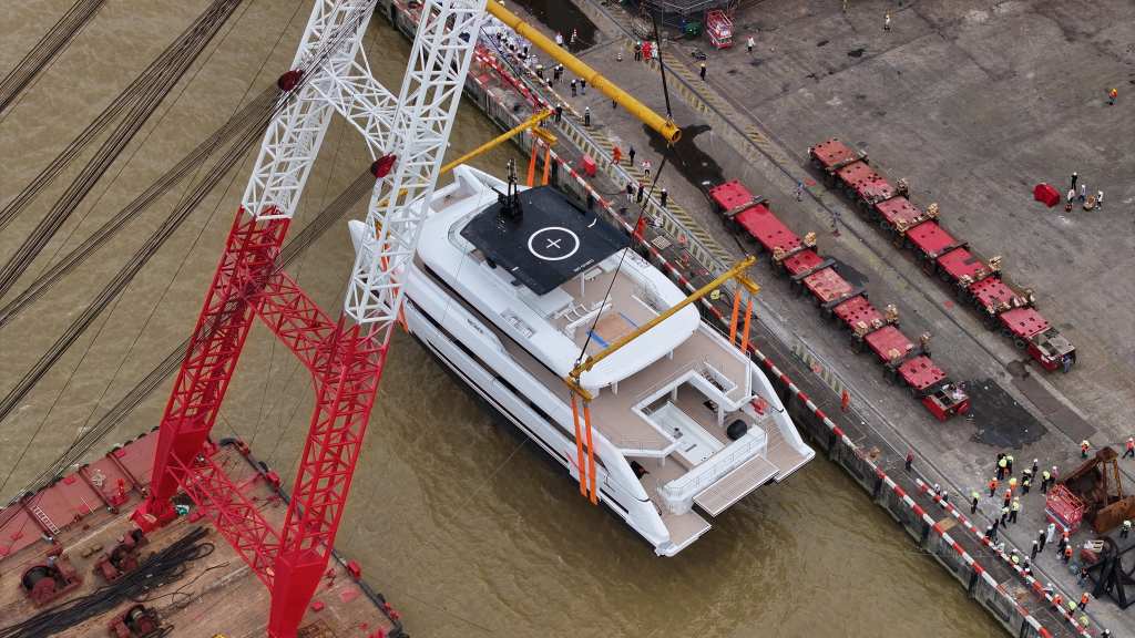 Australia’s Silveryachts has unveiled its latest supercat, MY Reduce