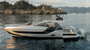 The new Azimut Verve 48 The bow of the Azimut Verve 48 Azimut Verve 48 has Integrated Raymarine screens Cockpit aboard Azimut Verve 48 Azimut Verve 48 centre console
