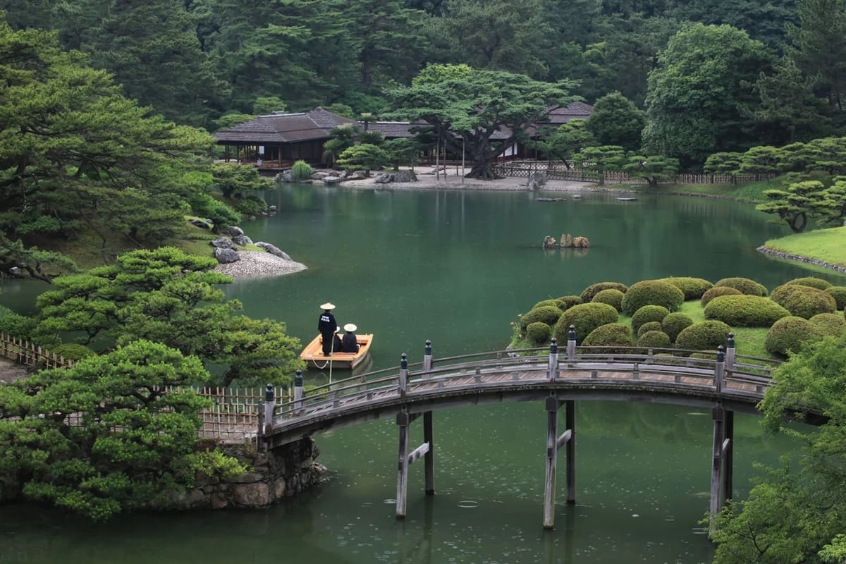 Japan, Asia, Riva, Azimut, Princess, Sunseeker, Tokyo, Kanagawa, Setouchi, Okinawa, The Gift Life Inc