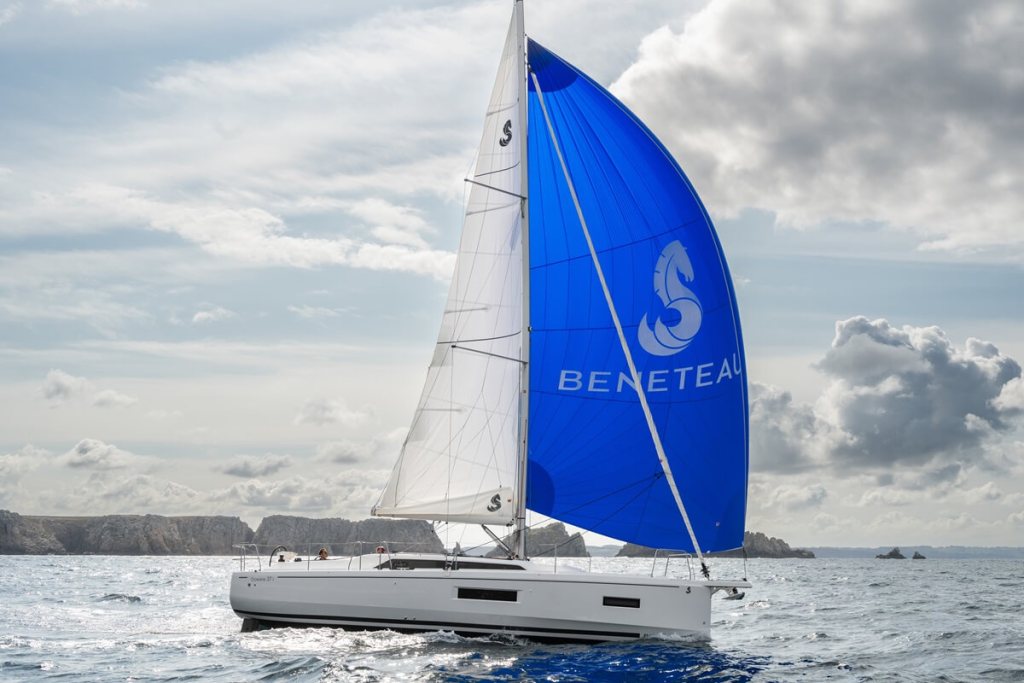 Beneteau Oceanis 37.1, Asia, cruiser, Asiamarine, Nextwave, Simpson Marine