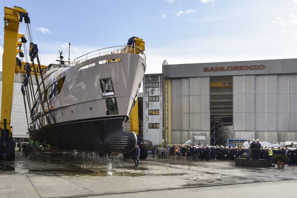 Sanlorenzo, SD132, semi-displacement, launch, Tommaso Vincenzi, Bernardo Zuccon, Zuccon International Project