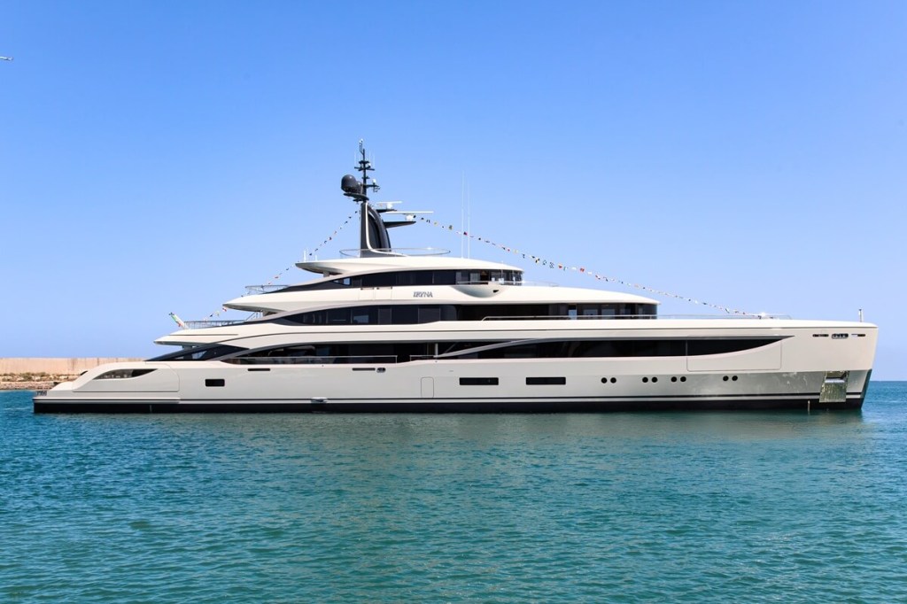 Benetti, B.Now 67M, RWD, Iryna, Oasis Deck, House of Yachting, Benetti Style Manager, Maria Rosa Remedi, Arcon Yachts, FSC, Forest Stewardship Council, PEFC, Programme for the Endorsement of Forest Certification