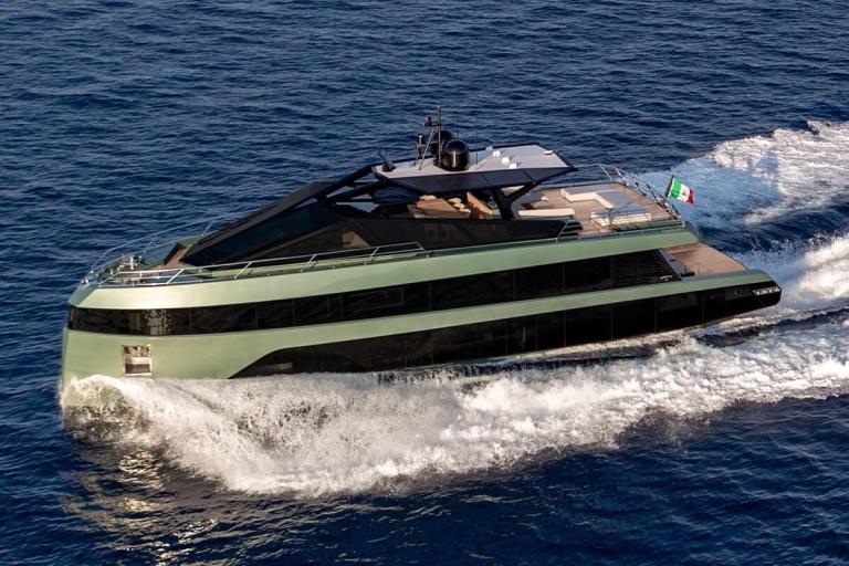 Wally, wallywhy150, Ferretti Group, Luca Bassani, Andrea Vallicelli, Vallicelli Design Studio, Andrew Pitchford, Singapore Yachting Festival