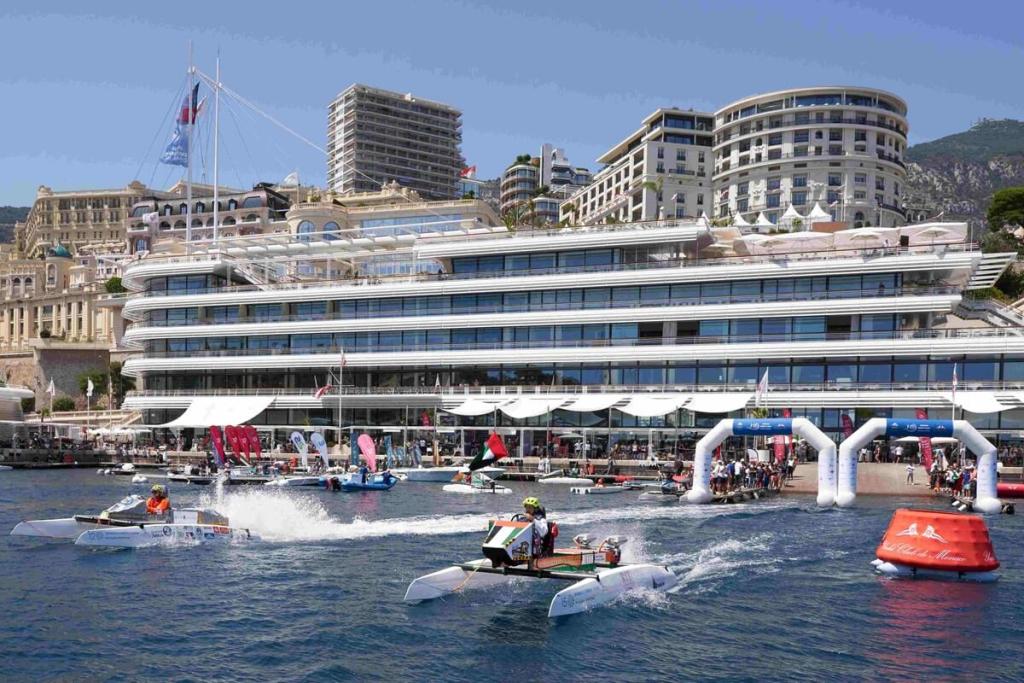 [Alt Links] Monaco Energy Boat challenge, sustainability, yacht race, regatta, sustainable yachting, zero-emissions, carbon footprint, Monaco, Yacht Club de Monaco, Sanlorenzo, Azimut, Benetti, Prince Albert II of Monaco Foundation