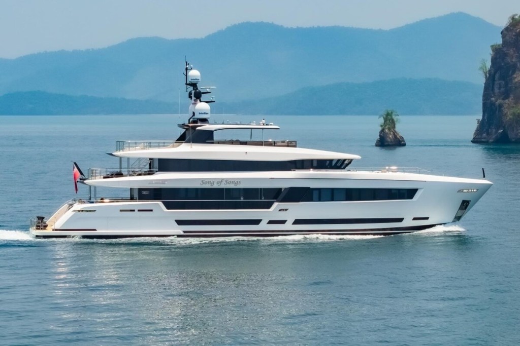 Camper & Nicholsons, CA, Central Agency, Julien Solari, Della Pearce, Carmen Lau, Song of Songs, Heysea, Benetti, Solafide, Tommaso Spadolini, MCY 105 Skylounge, Monte Carlo Yachts