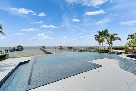 6526 Surfside Boulevard, Florida