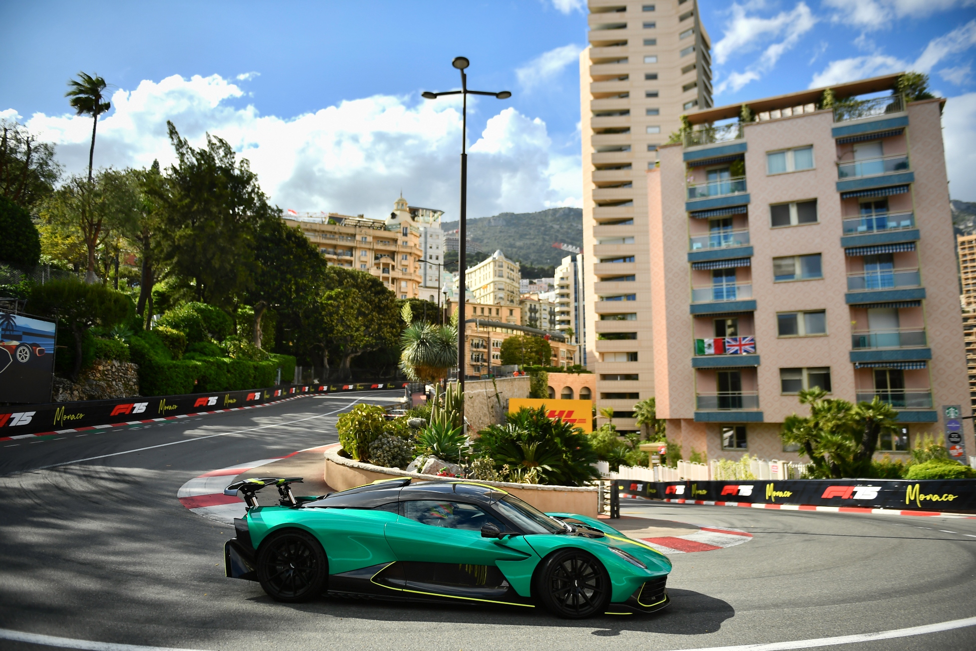 Aston-Martin-Valhalla_Monaco_08-01