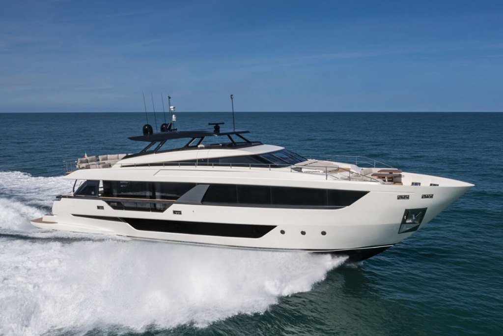 Boat Lagoon Yachting, Cindy Li, Ferretti Yachts, Hong Kong